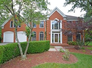 2429 Hampton Pl, Fort Mitchell, KY 41017