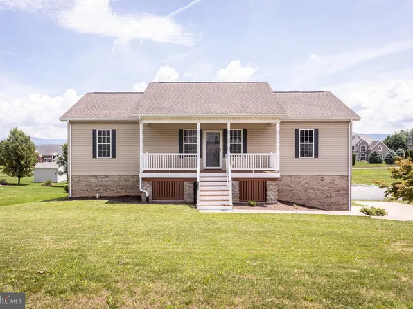 257 Kensington Dr, Elkton, VA 22827