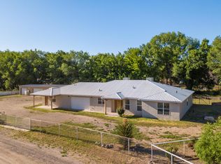 4 Horseshoe Trl, Los Lunas, NM 87031