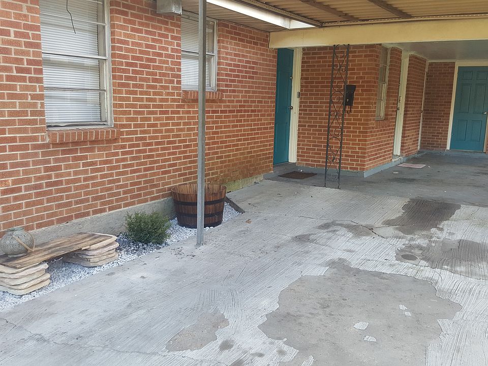 1st image of 1301 Michael St