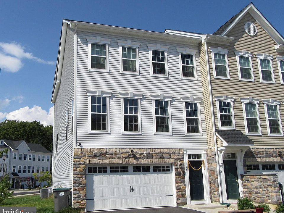 1st image of 544 Liam Pl