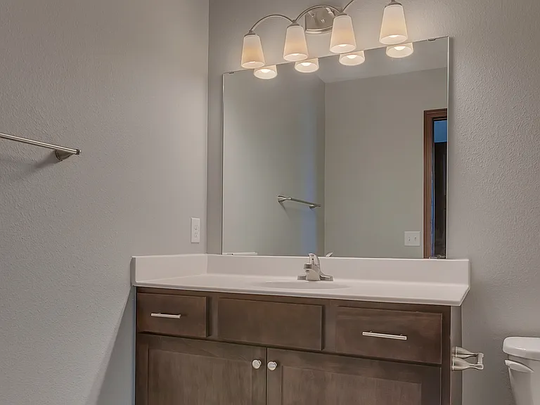 667 Roberts Rd — Photo 18