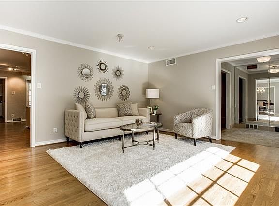3rd image of 6815 Lakeshore Dr