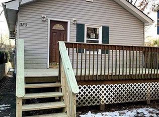333 Riverlawn Dr, Wayne, NJ 07470