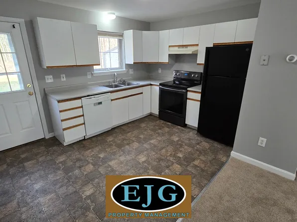 3 Ham Rd #4, Epping, NH 03042