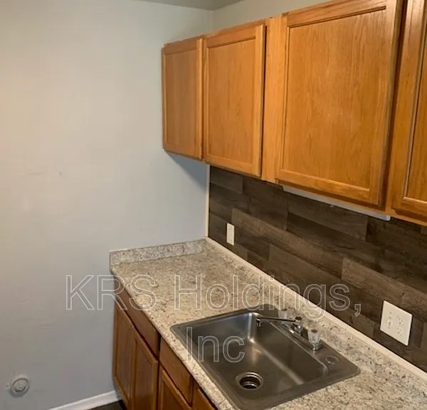 1215 Nelson St #D — Photo 7