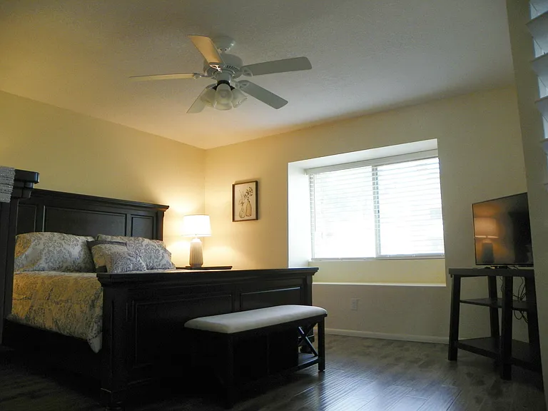 7360 N Via Camello Del Norte St #201 — Photo 8