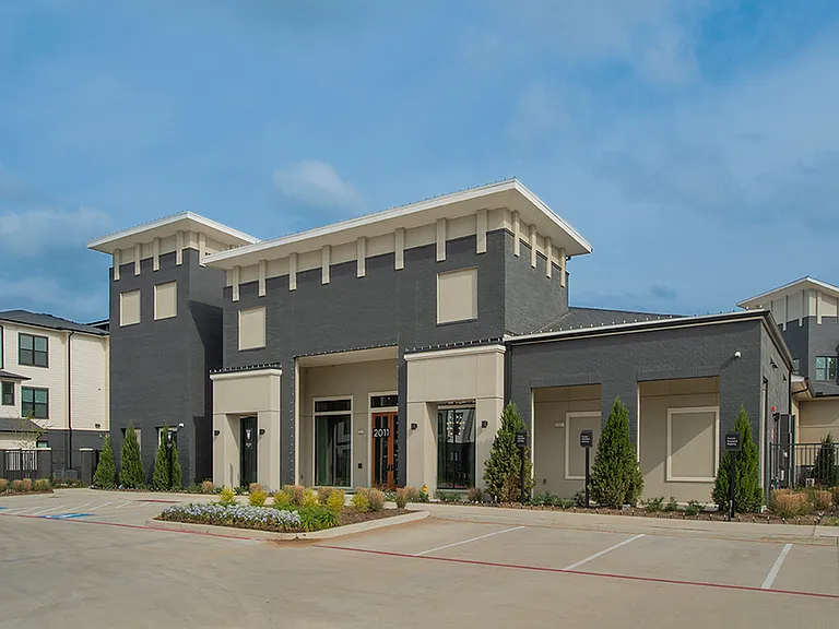 The Vic at Jordan Ranch — Photo 25