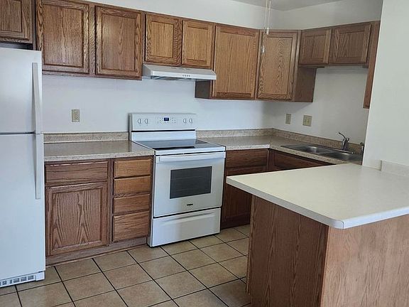 4th image of 8 93rd St #3509-202