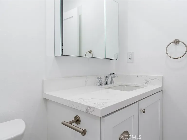 710 N Minter St #6 — Photo 17