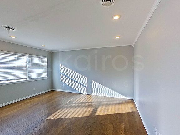 2nd image of 4418 Mesa Cir