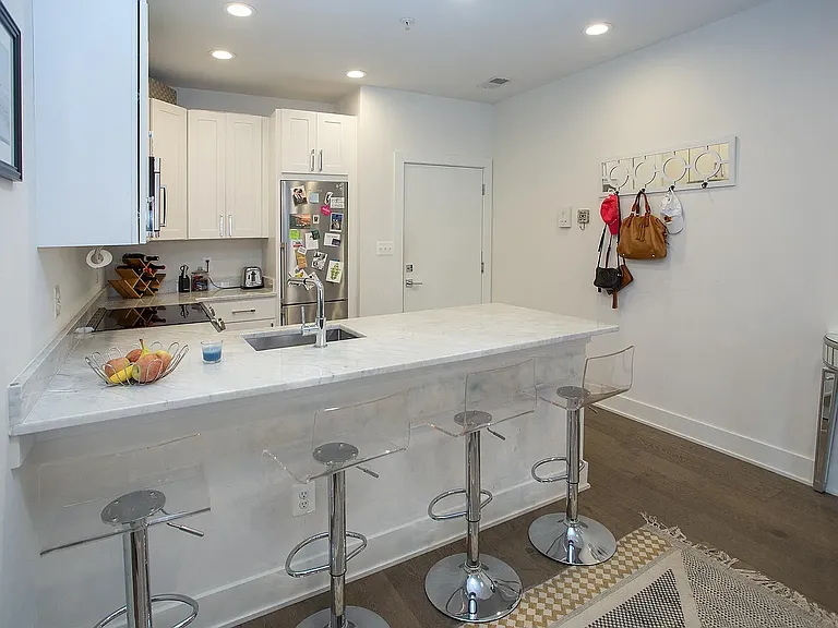 1412 Chapin St NW #202 — Photo 15