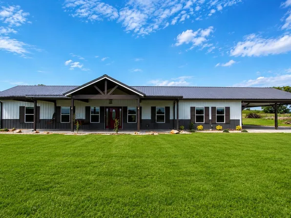 202 Rocky Dr, Dickson, TN 37055