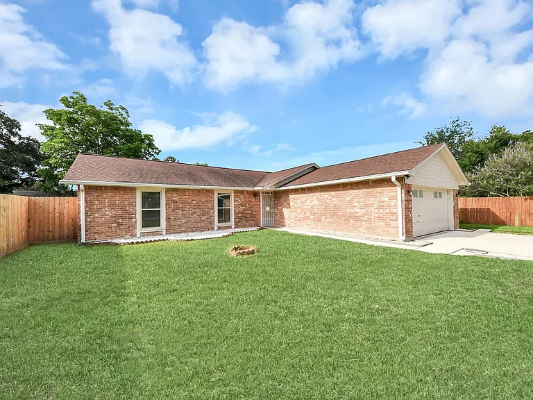 14007 Fleur De Lis Blvd — Photo 6