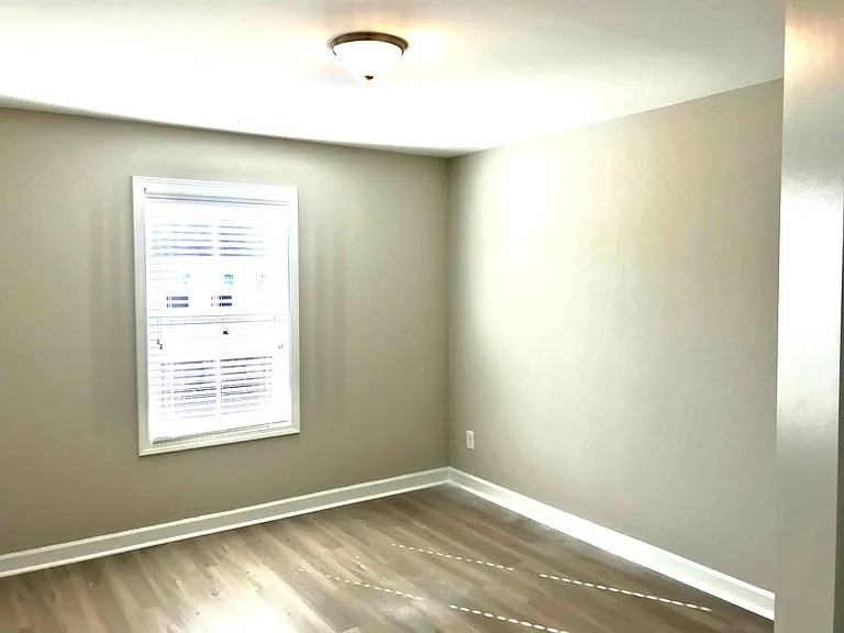 1916 Allagash Ln — Photo 18