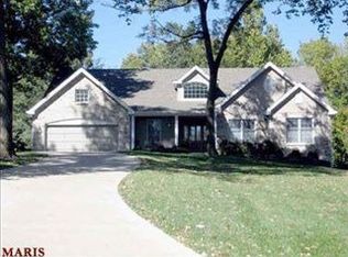 13561 Amiot Dr, Saint Louis, MO 63146