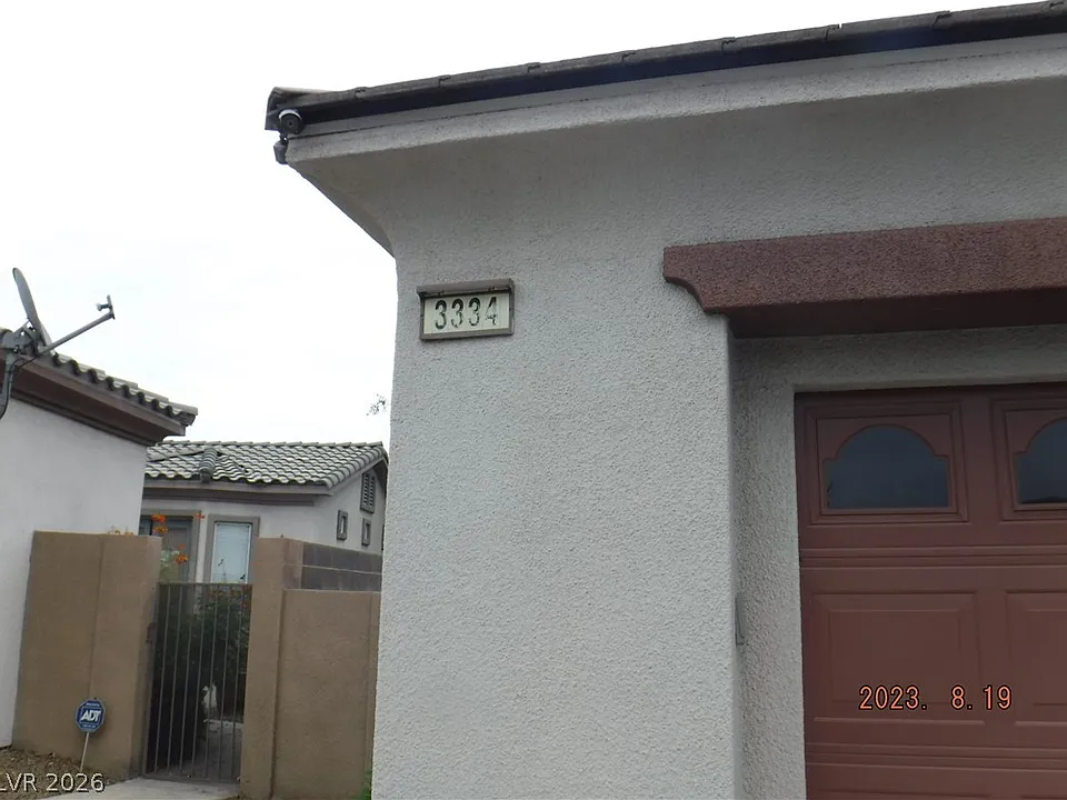 3334 Garden Shower Pl