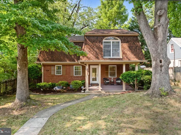 4407 Chase Ave, Bethesda, MD 20814