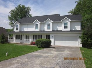 4115 Glaze Rd, Johnson City, TN 37601