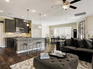 417 Via Regatta Dr, Webster, TX 77598