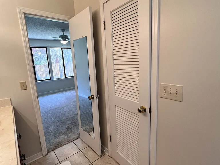 4112 Hanging Moss Ct — Photo 18