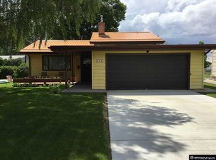 513 S 15th St, Worland, WY 82401