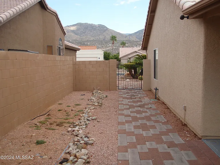 38040 S Elbow Bend Dr — Photo 20