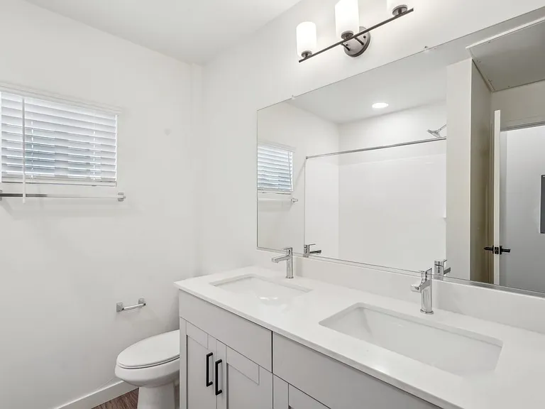 North Glen 38 — Photo 14