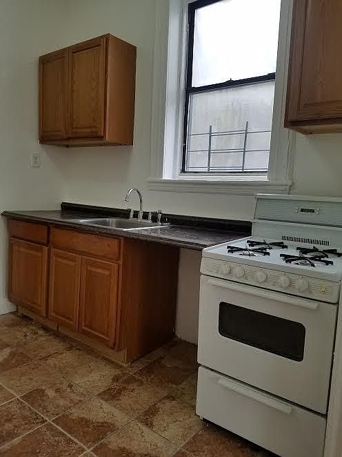 1st image of 504 Flatbush Ave APT 2F