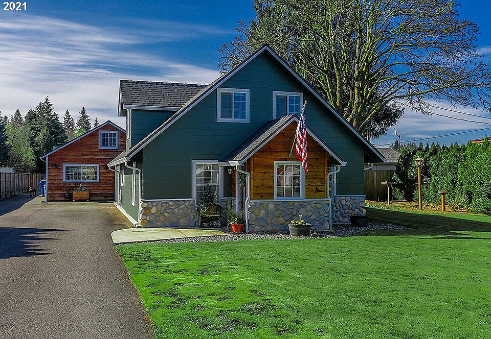 1st image of 10513 NE 187th St