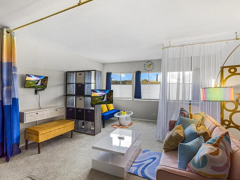 277 E Alejo Rd #225 — Photo 5
