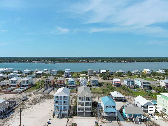 5th image of 1440 W Beach Blvd