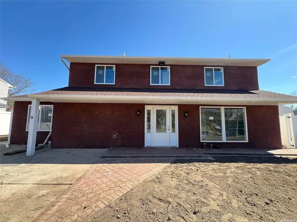 7 Root Avenue, Central Islip, NY 11722