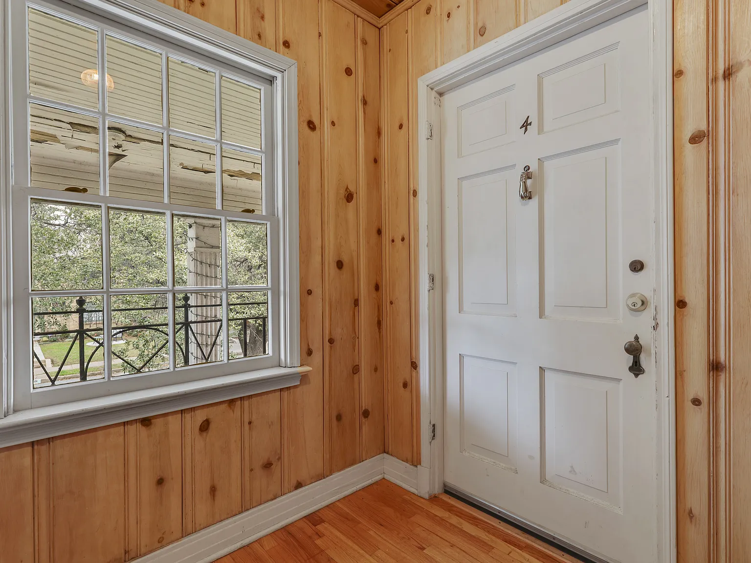 1 bed, 1000 sqft, $2,000 — Photo 2