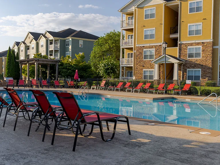 Knob Creek Apartments — Photo 18