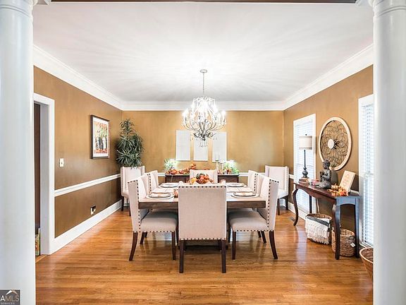 4th image of 103 Howard Oaks Dr