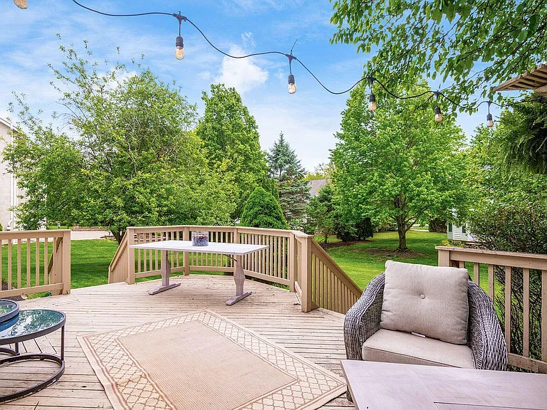 6641 Wisteria Cir — Photo 14