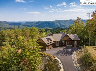 187 Persimmon Ln, Boone, NC 28607