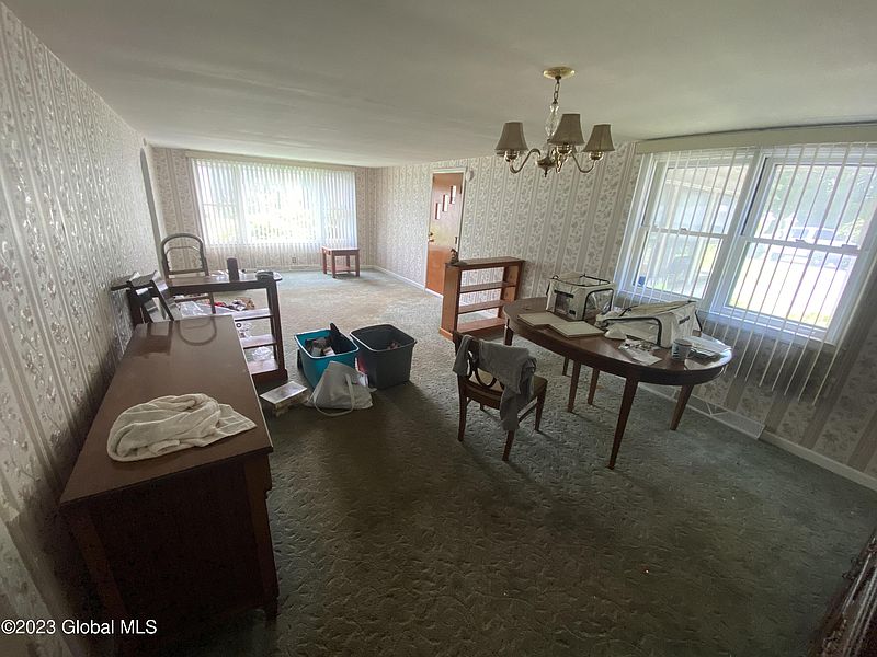 5th image of 24 Smith Road
