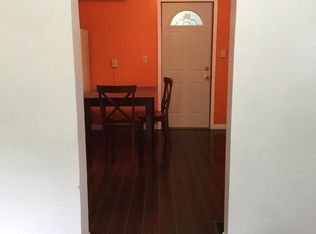 1242 N Peoria Rd, Springfield, IL 62702