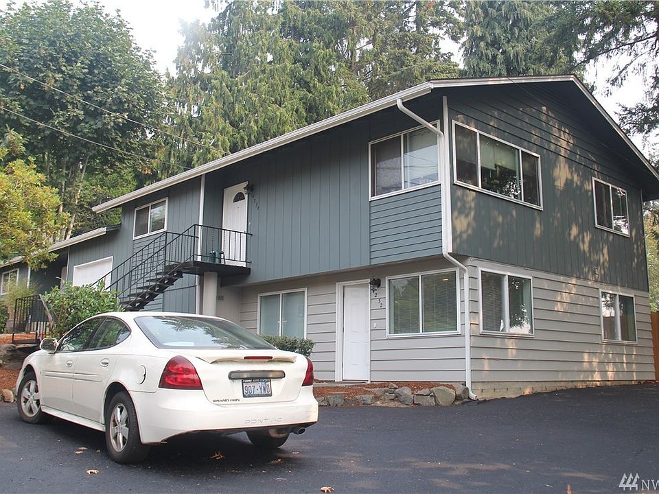 1st image of 4230 164th St SW
