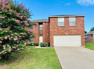 7804 Hidden Path Ln, Denton, TX 76210