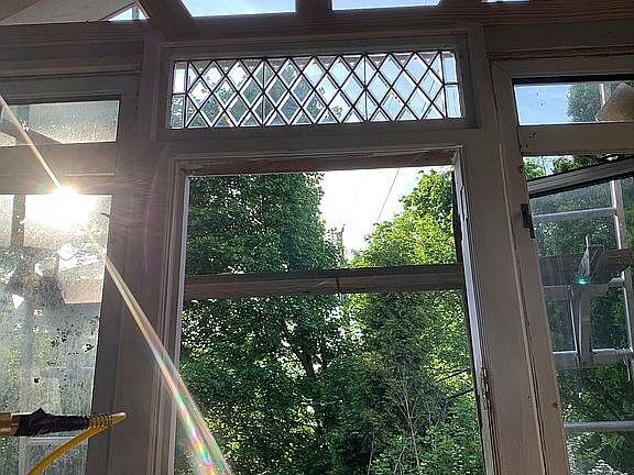 Sunroom/breakfast Room