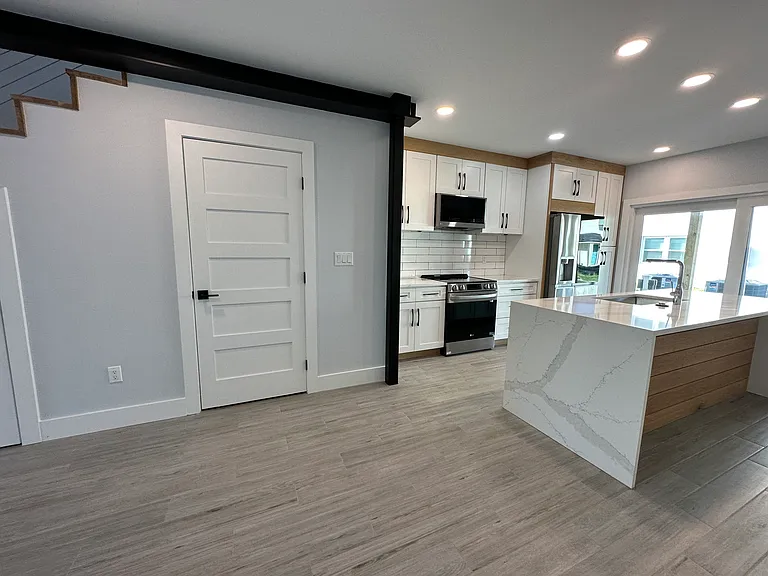 263 Sailfish Dr E — Photo 5