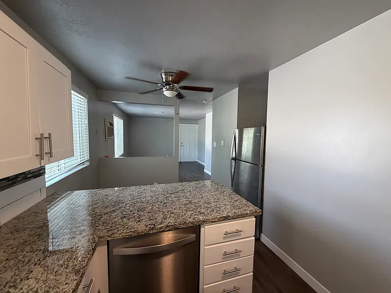 1134 E 500 S - Salt Lake City, UT — Photo 9