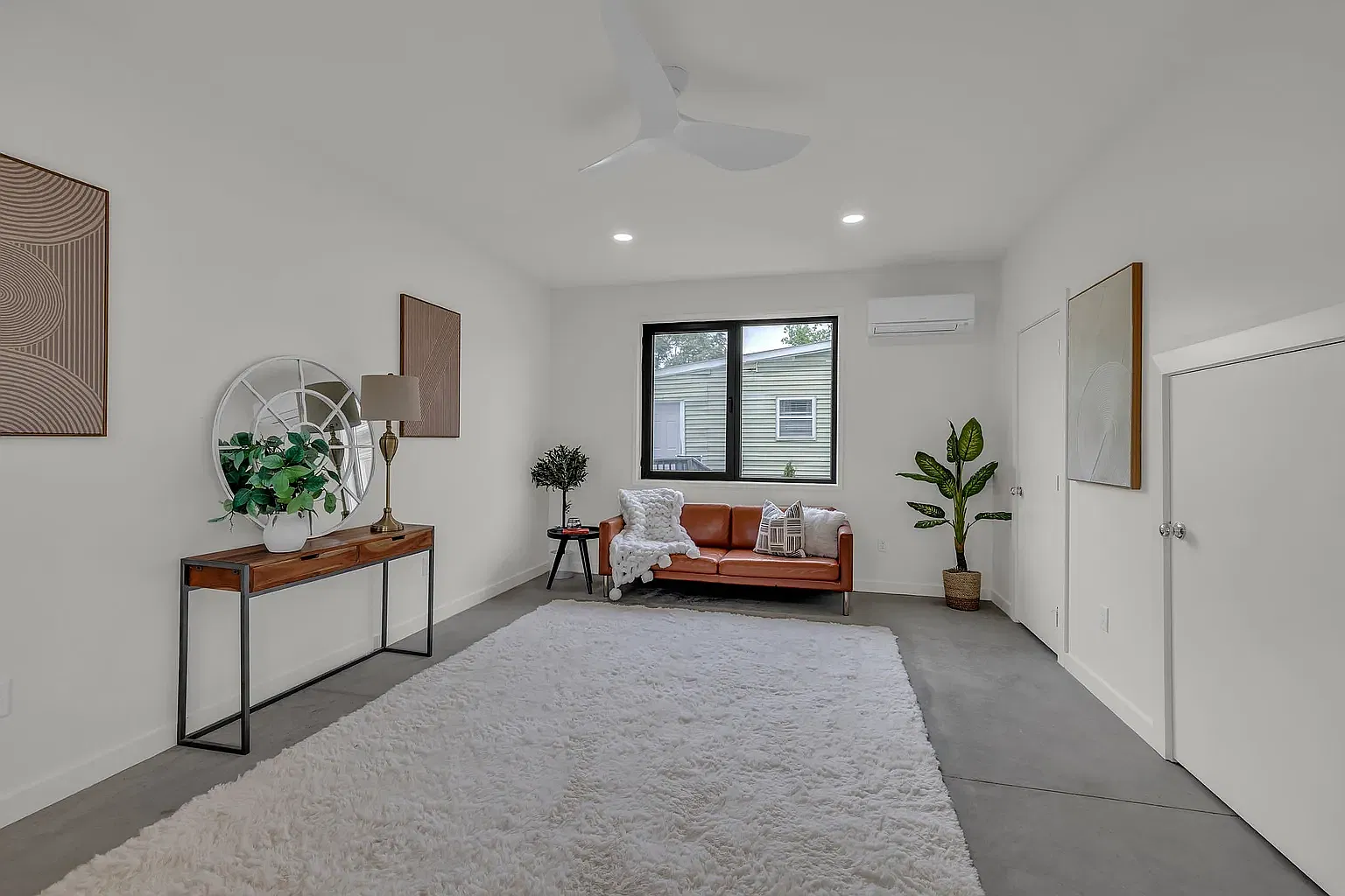 2 bed, 1225 sqft, $1,895 — Photo 1