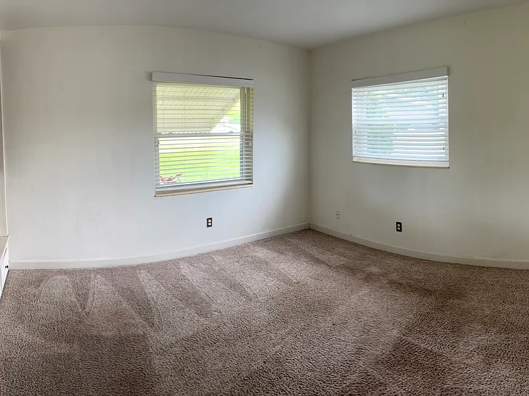 8567 Ridge Rd — Photo 21