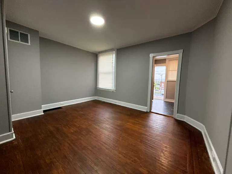 1907 Griffis Ave #1 — Photo 4