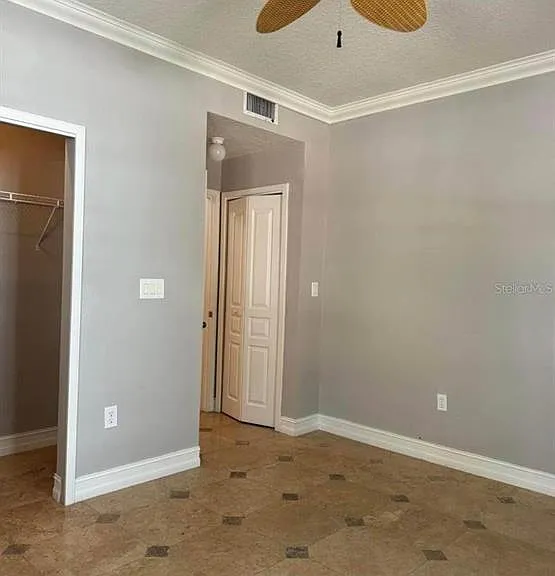 611 Campus St #180 — Photo 8