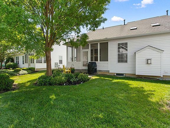 3rd image of 3292 Belstone Dr